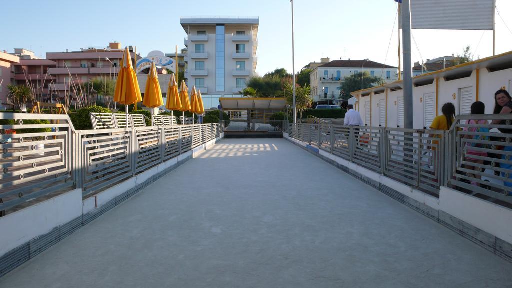 Hotel Milena Rímini Exterior foto